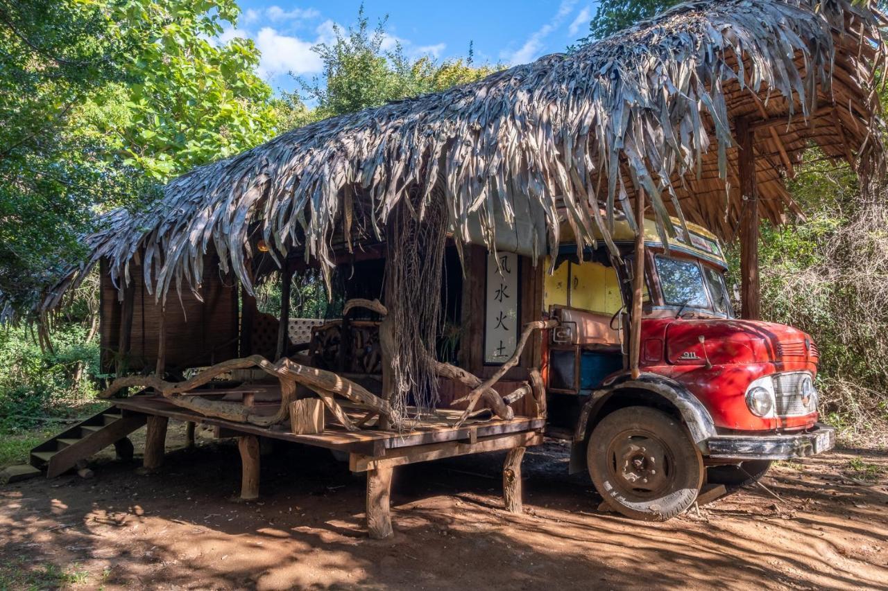 Banyan Camp Willa Hambegamuwa Zewnętrze zdjęcie